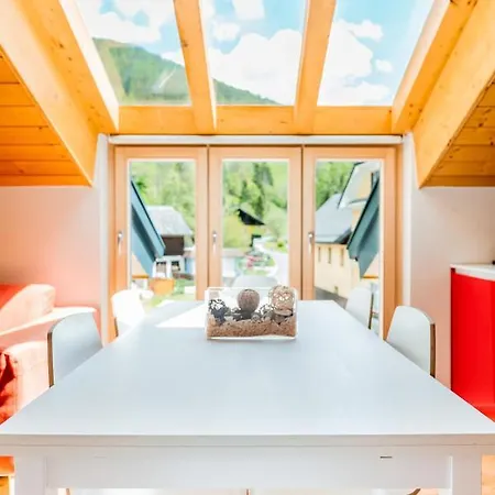 Quercus Contactless Check-in 4* Patergassen