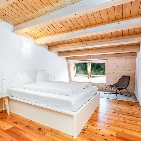 Quercus Contactless Check-in 4* Patergassen