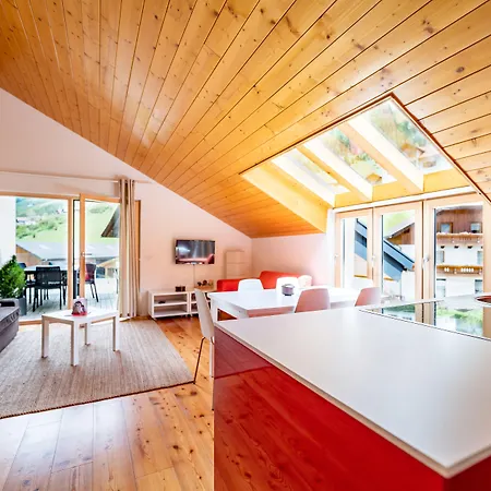 Quercus Contactless Check-in