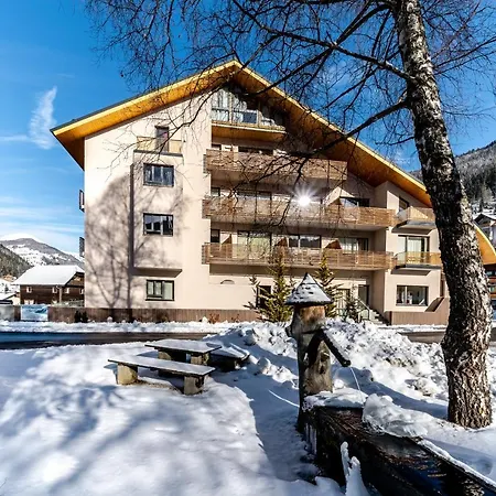 Quercus Contactless Check-in 4* Patergassen