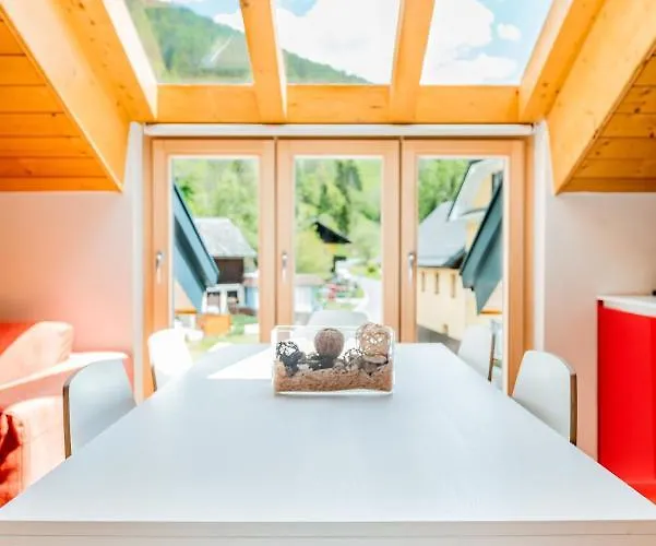 Quercus Contactless Check-in 4* Patergassen