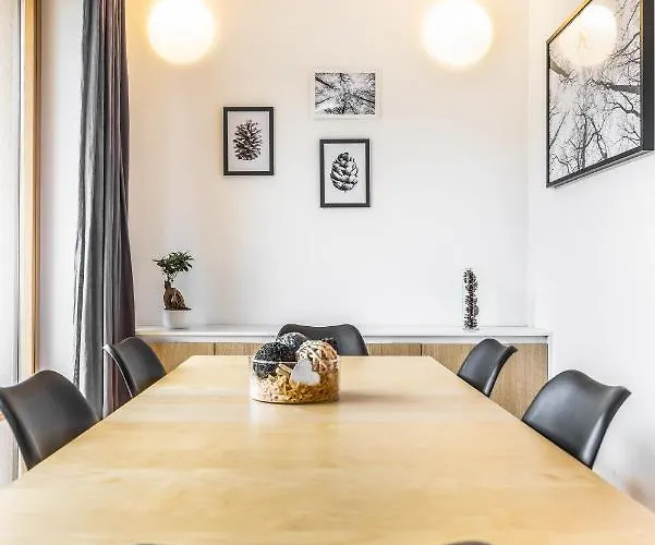 Quercus Contactless Check-in Apartmanhotel