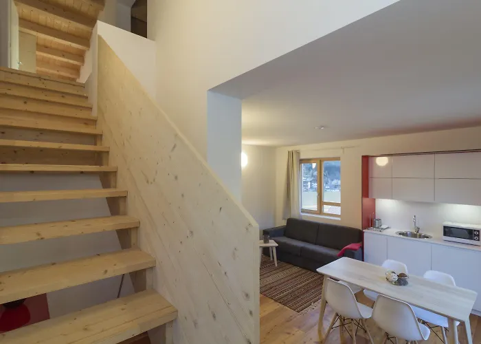 Quercus Contactless Check-in 4*