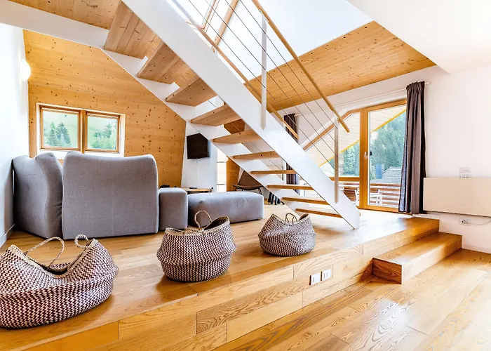 Quercus Contactless Check-in Apartmanhotel 4*