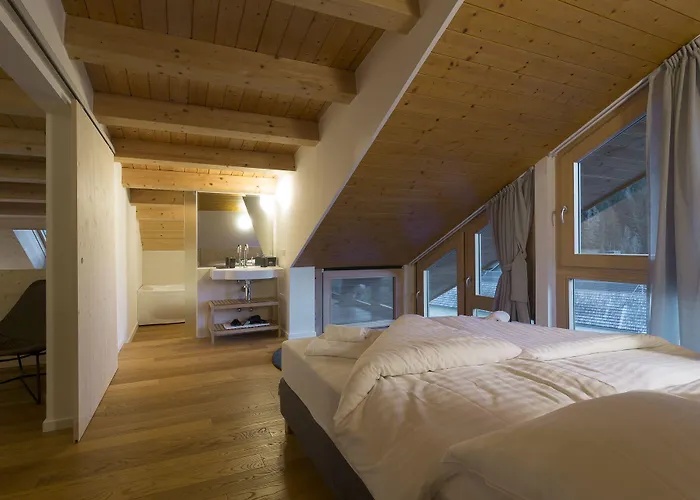 Quercus Contactless Check-in 4* Patergassen